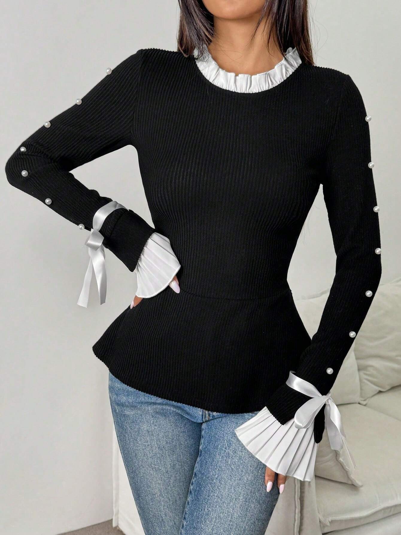Långärmad blus med eleganta sömmar
