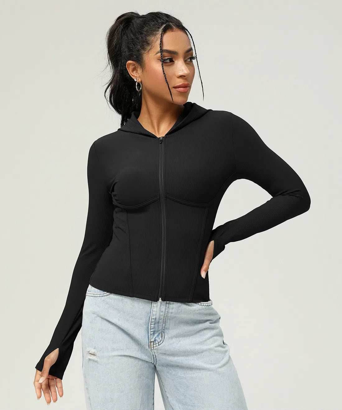 Slim fit långärmad sportjacka med huva