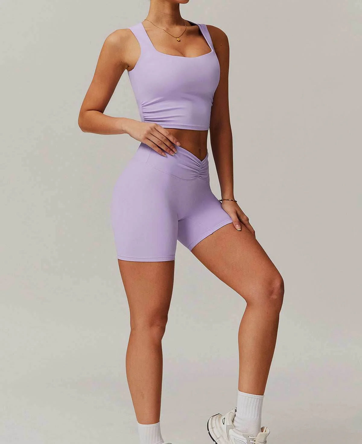 Kira träningsset med linne och shorts