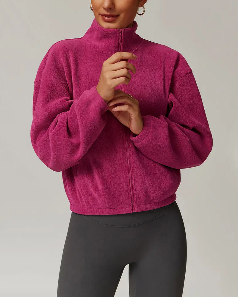 Kort jacka i polar fleece med ståkrage