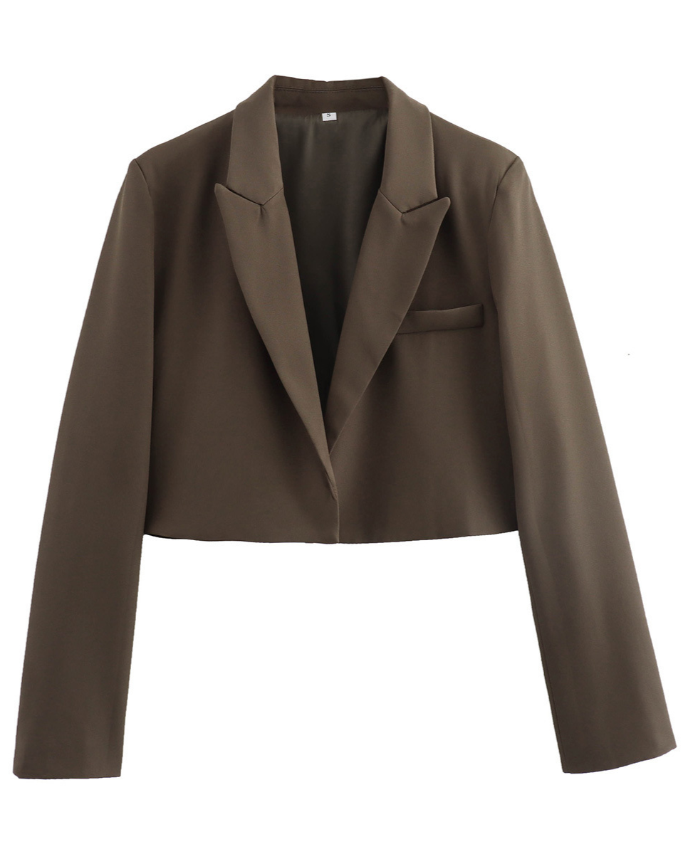 Kort elegant kappa med öppen front