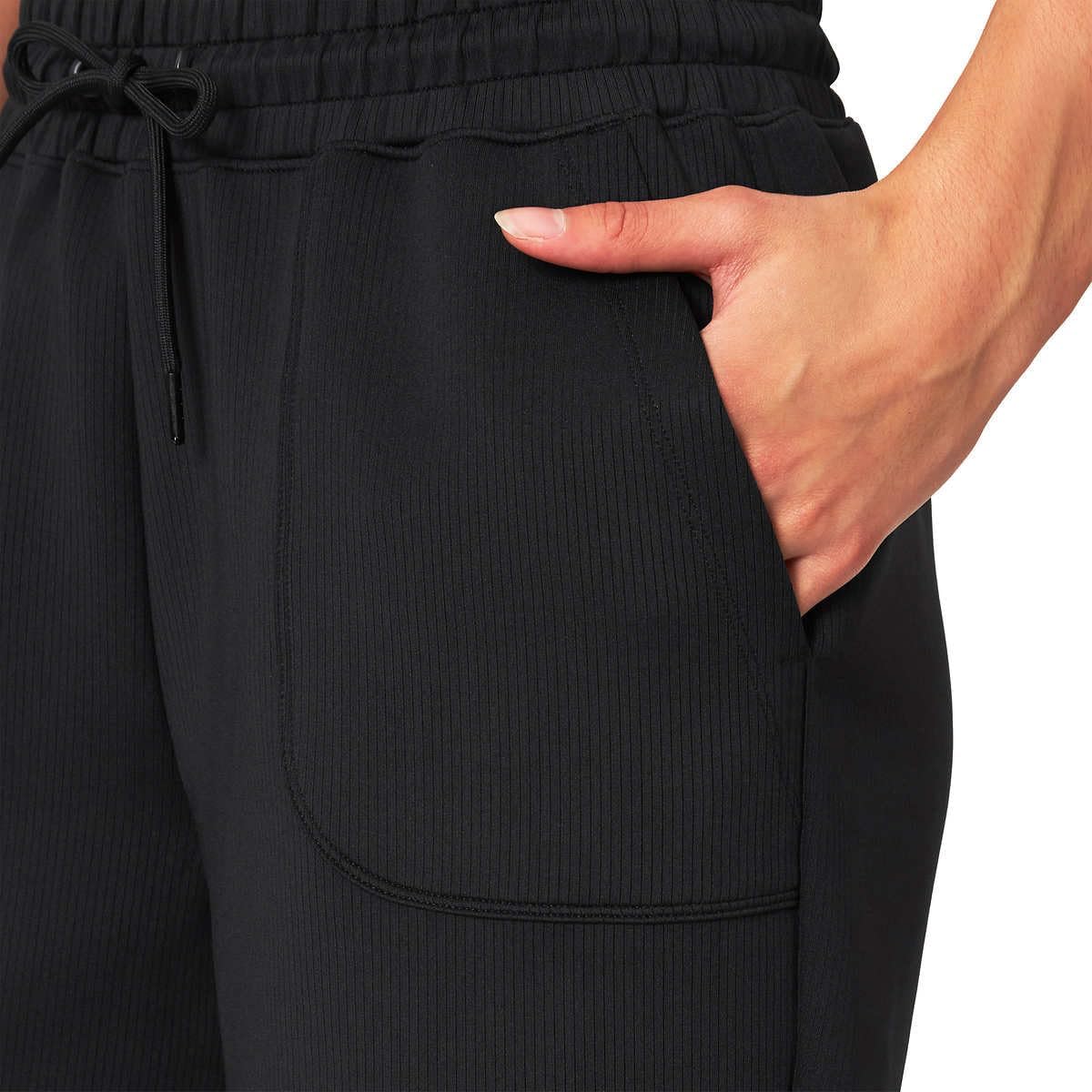 Mellanviktiga Zena casual shorts