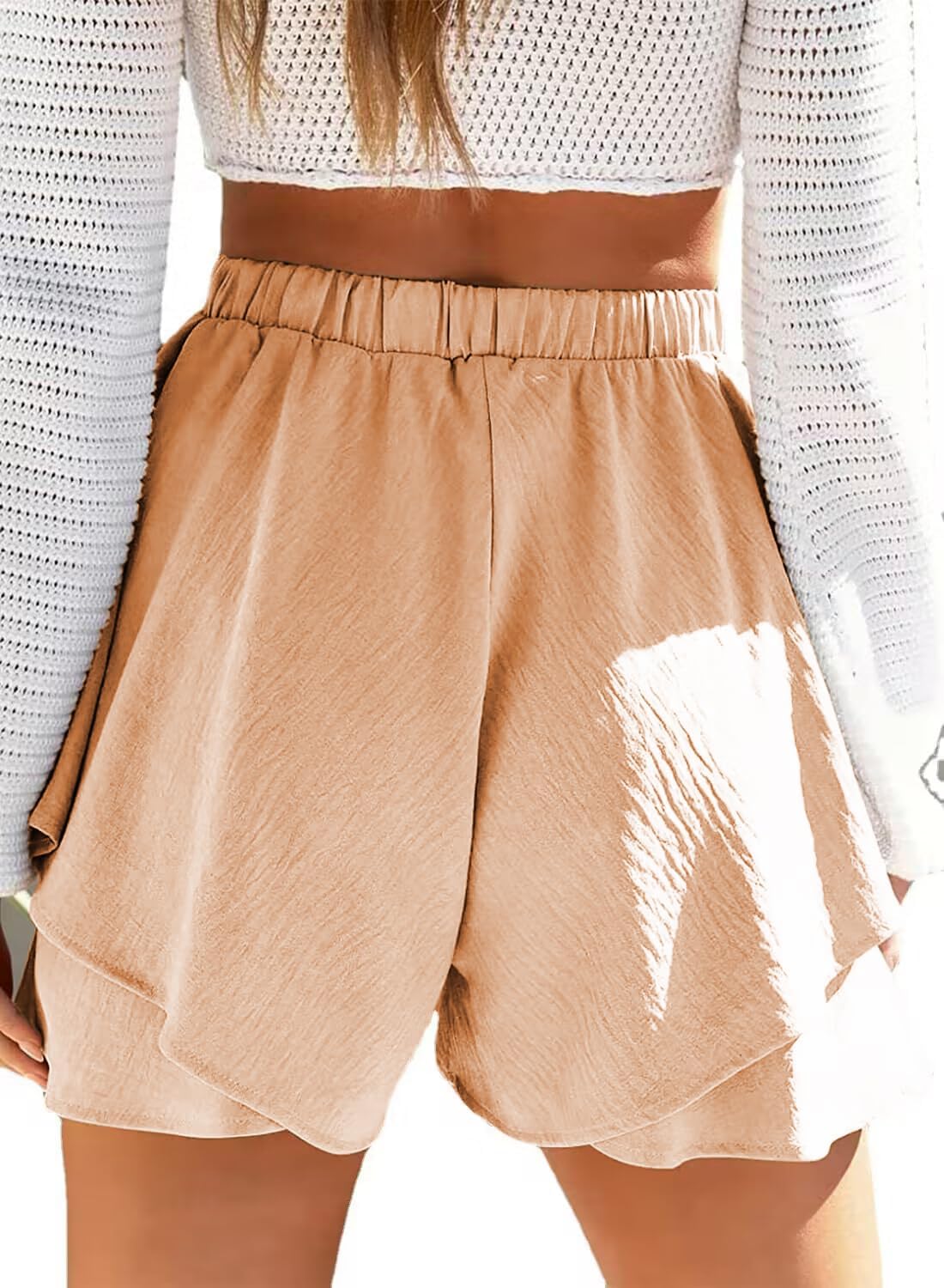 Shorts med hög midja och volanger