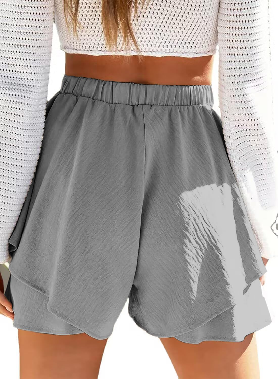 Shorts med hög midja och volanger