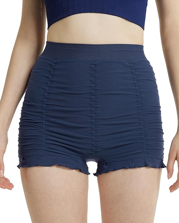 Åtsittande shorts med struktur