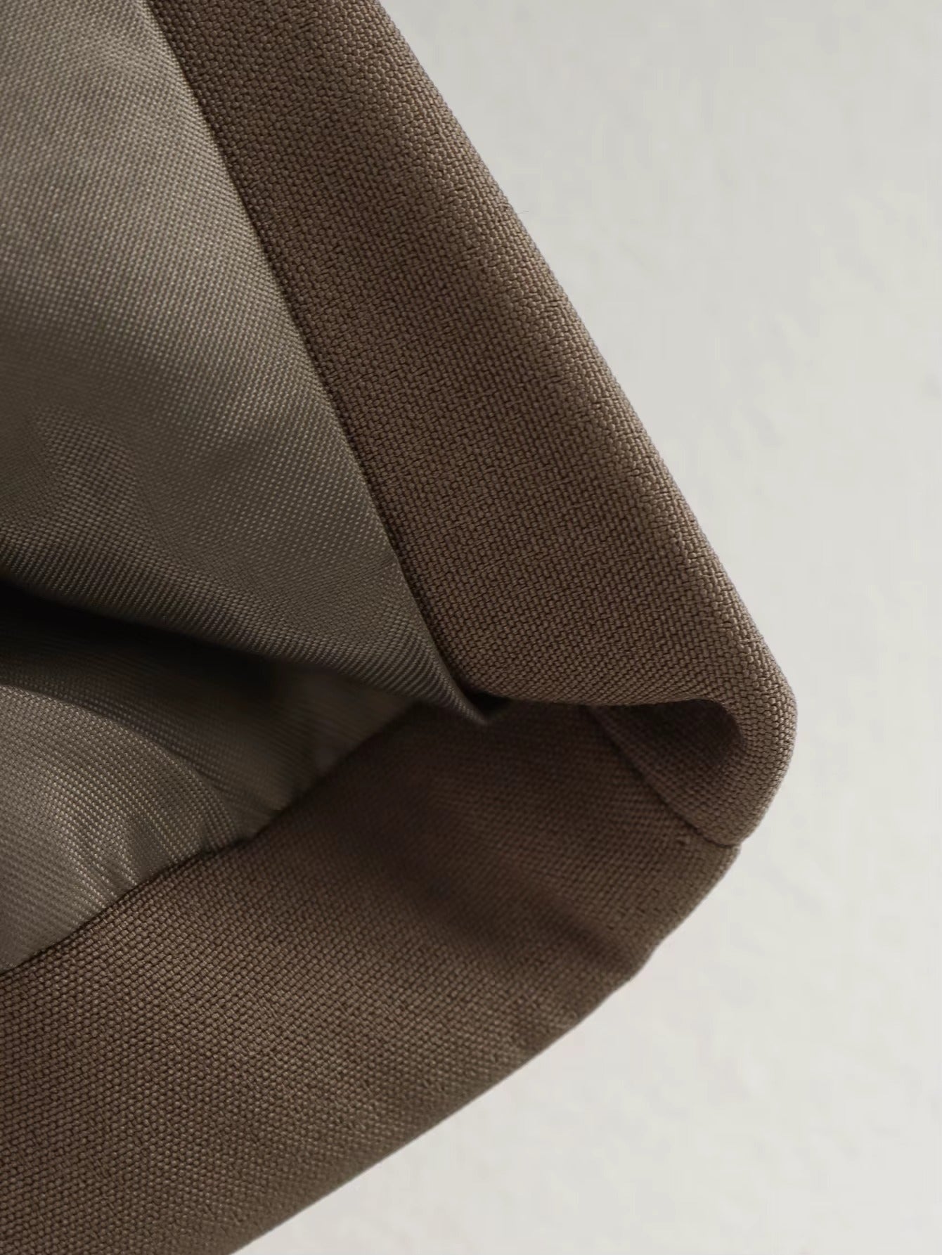 Kort elegant kappa med öppen front