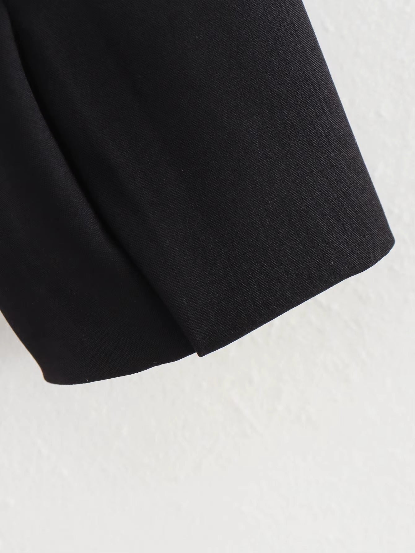 Kort elegant kappa med öppen front