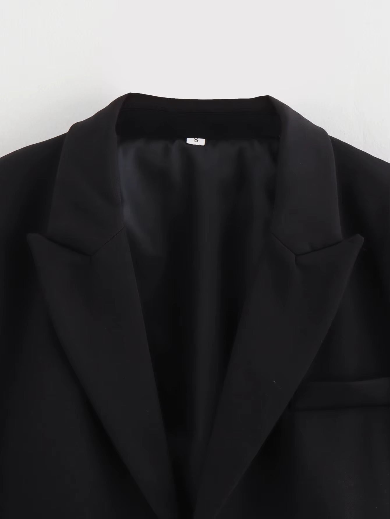 Kort elegant kappa med öppen front