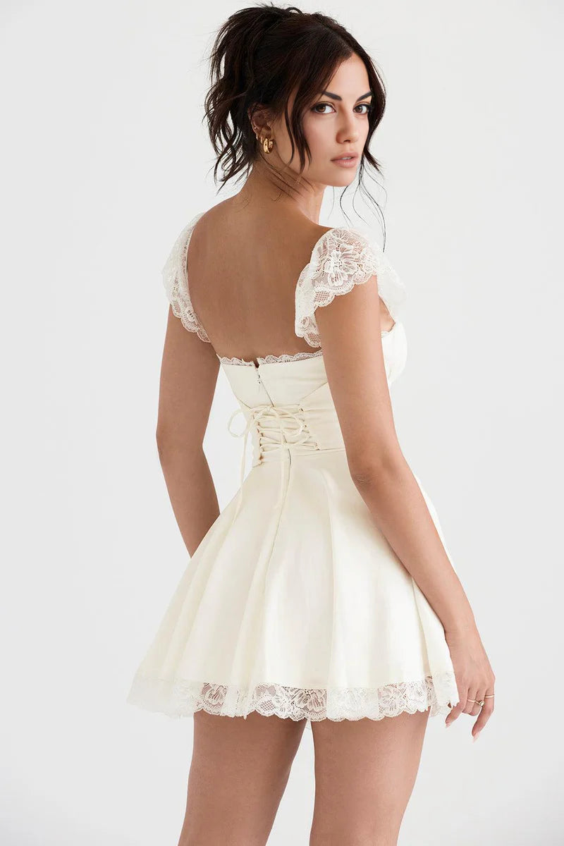 Jasmine bustier miniklänning med spets på baksidan