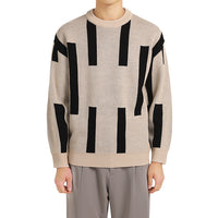 Andriaan tröja med svarta linjer