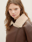 Långärmad fårskinnsjacka med dragkedja