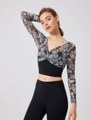 Blommönstrad långärmad mesh-T-shirt