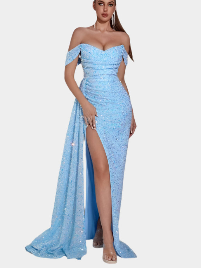 Seraphina axelbandslös maxiklänning med elegant slits