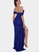 Seraphina axelbandslös maxiklänning med elegant slits