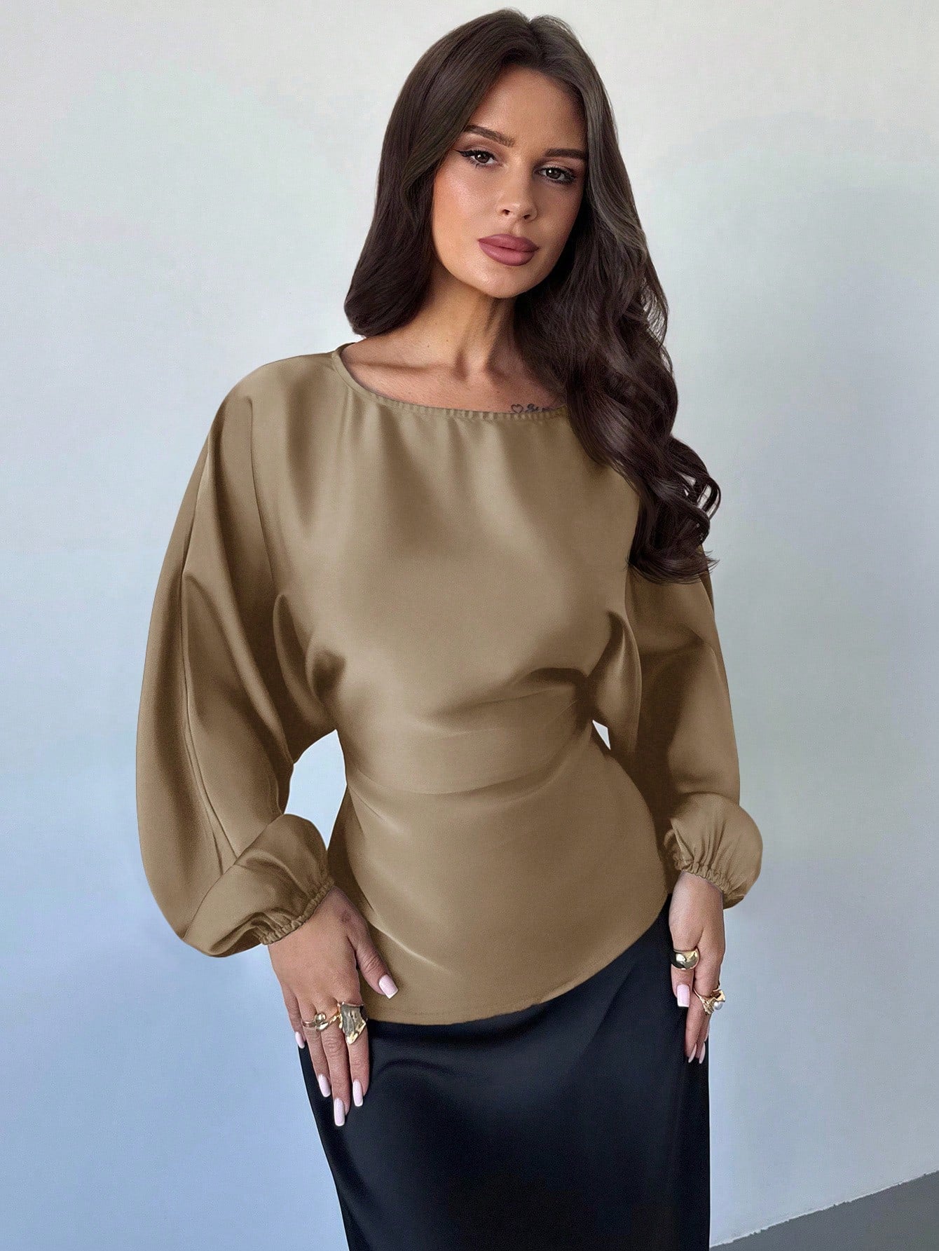 Cassy smal skjorta med utsvängda ärmar