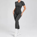 Kortärmade rygglösa sport jumpsuits