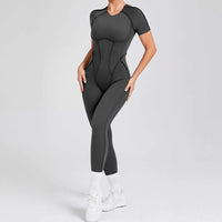 Kortärmade rygglösa sport jumpsuits