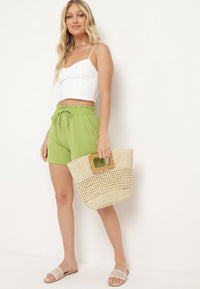 Sommarshorts med knytning fram