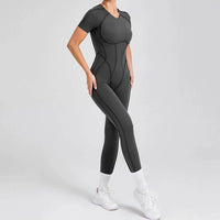 Kortärmade rygglösa sport jumpsuits