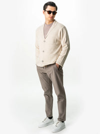 Beige, tunn jacka med knappar