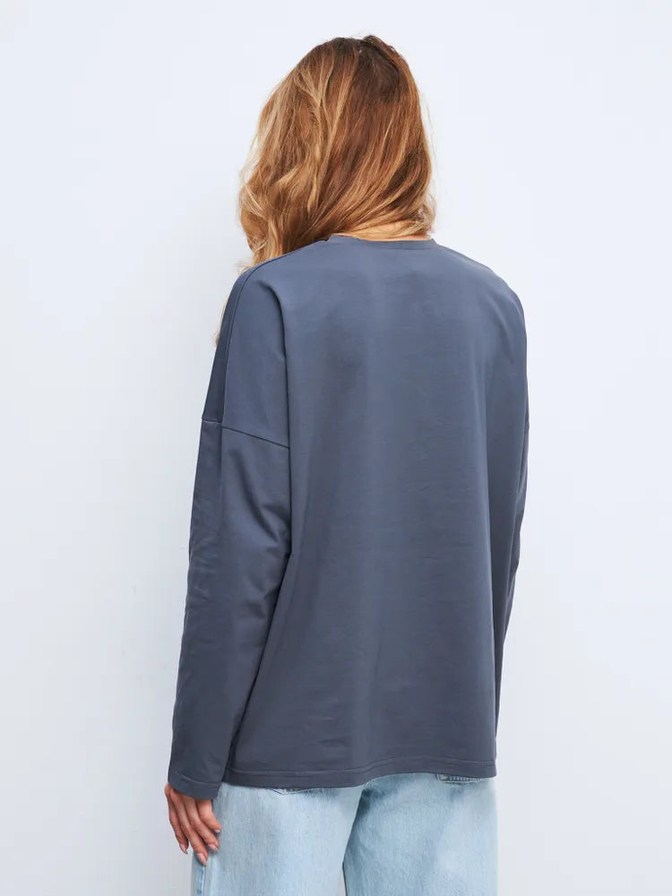 Chloe långärmad t-shirt med avslappnad passform