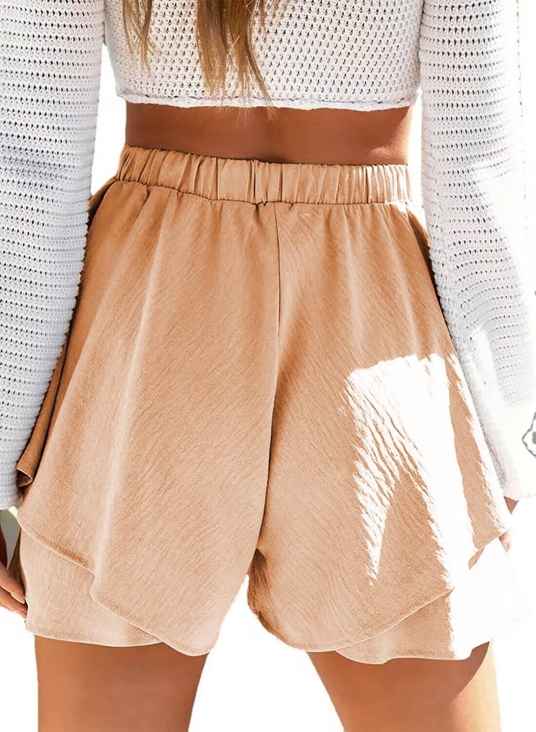 Shorts med hög midja och volanger
