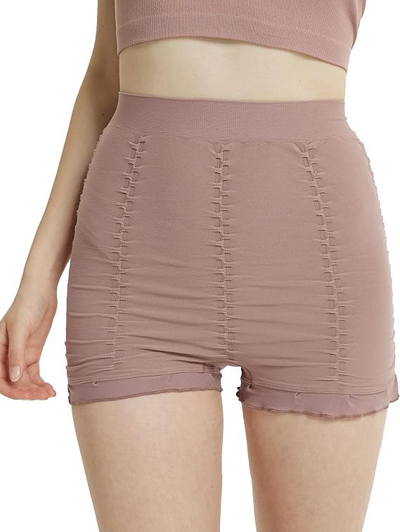 Åtsittande shorts med struktur