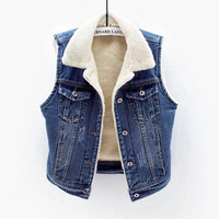 Vadderad väst denim i lammull