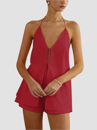 Set med halterneck-topp och shorts utan rygg
