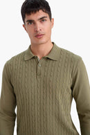 Grön Maxen-tröja på kroppen med knappar och rund krage