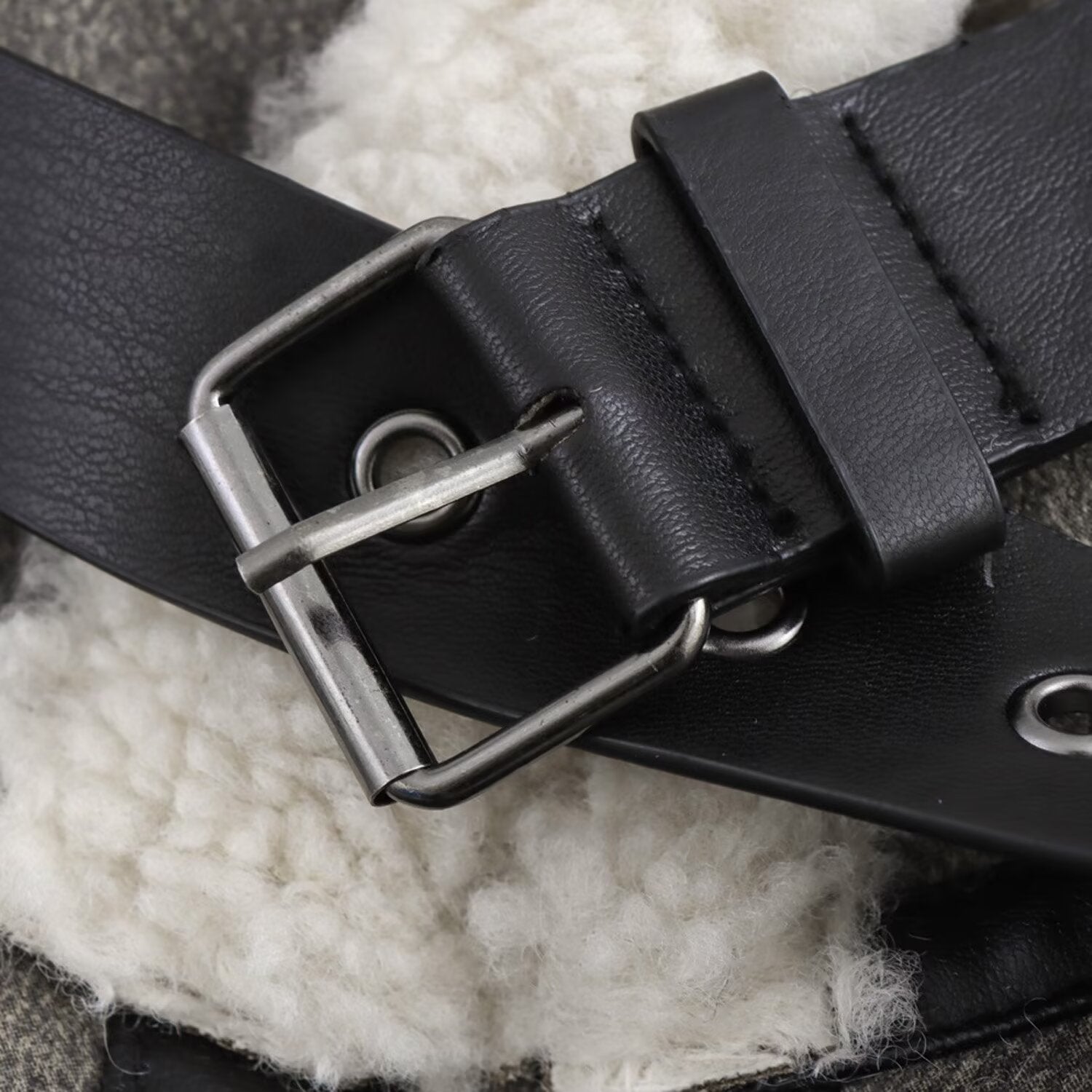 Andreas grå fleecejacka med långa ärmar och dragkedja fram