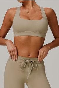 Cassia Sport-set med byxor + blus + behå