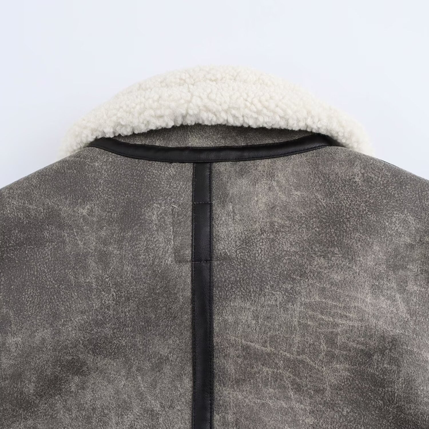 Andreas grå fleecejacka med långa ärmar och dragkedja fram