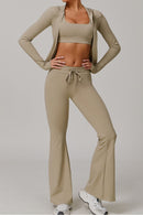 Cassia Sport-set med byxor + blus + behå
