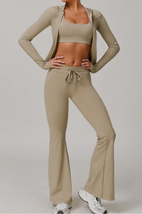 Cassia Sport-set med byxor + blus + behå