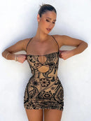 Rygglös bodycon-miniklänning med tryck