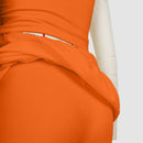 Tvådelat set med kort kjol och topp