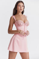 Adriana rosa satin miniklänning