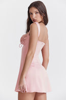 Adriana rosa satin miniklänning