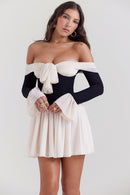 Off shoulder långärmad minidress