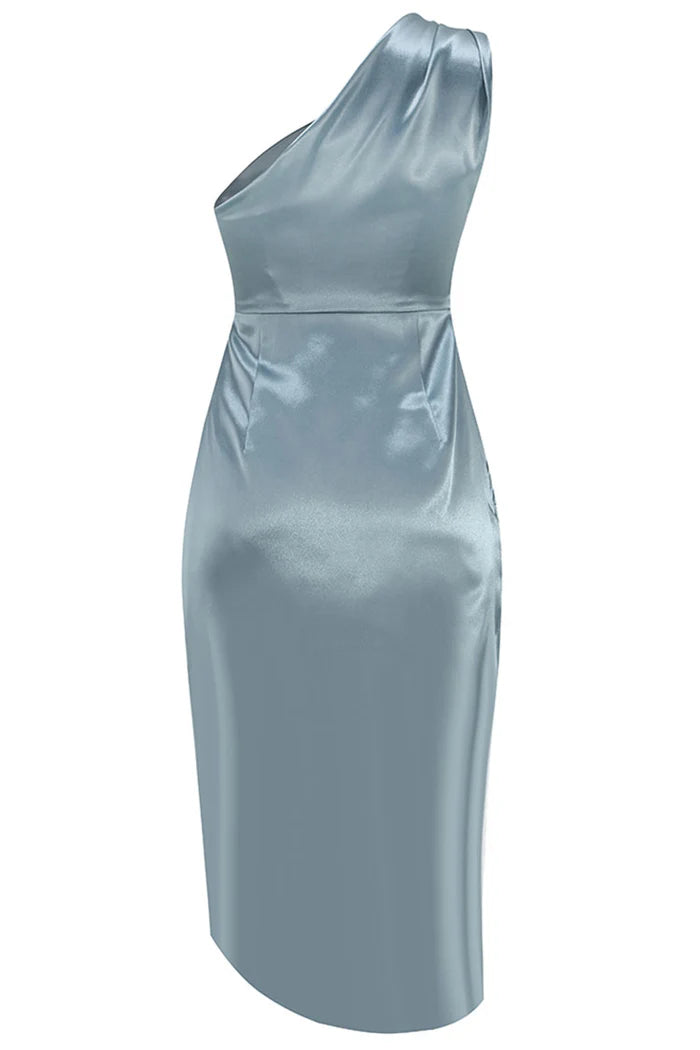 Saaver enaxlad satin midi-klänning i dammigt blått