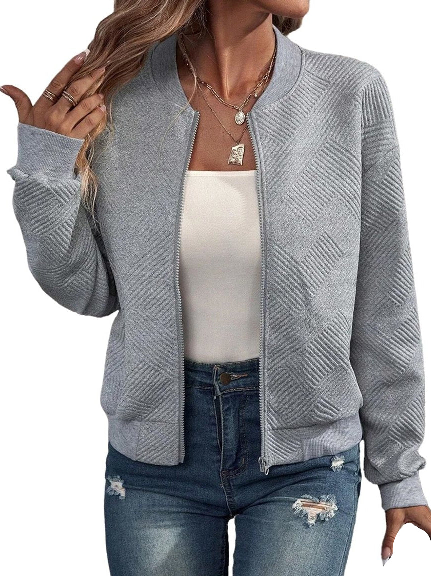 Grå stickad långärmad kofta med dekorativ dragkedja