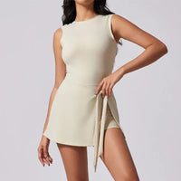 Ärmlös yogajumpsuit med kjol