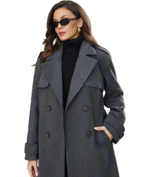 Vivy lång svart kappa med fleece och skärp i midjan