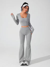 Grå tvådelad smal kostym