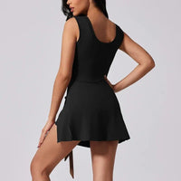 Ärmlös yogajumpsuit med kjol