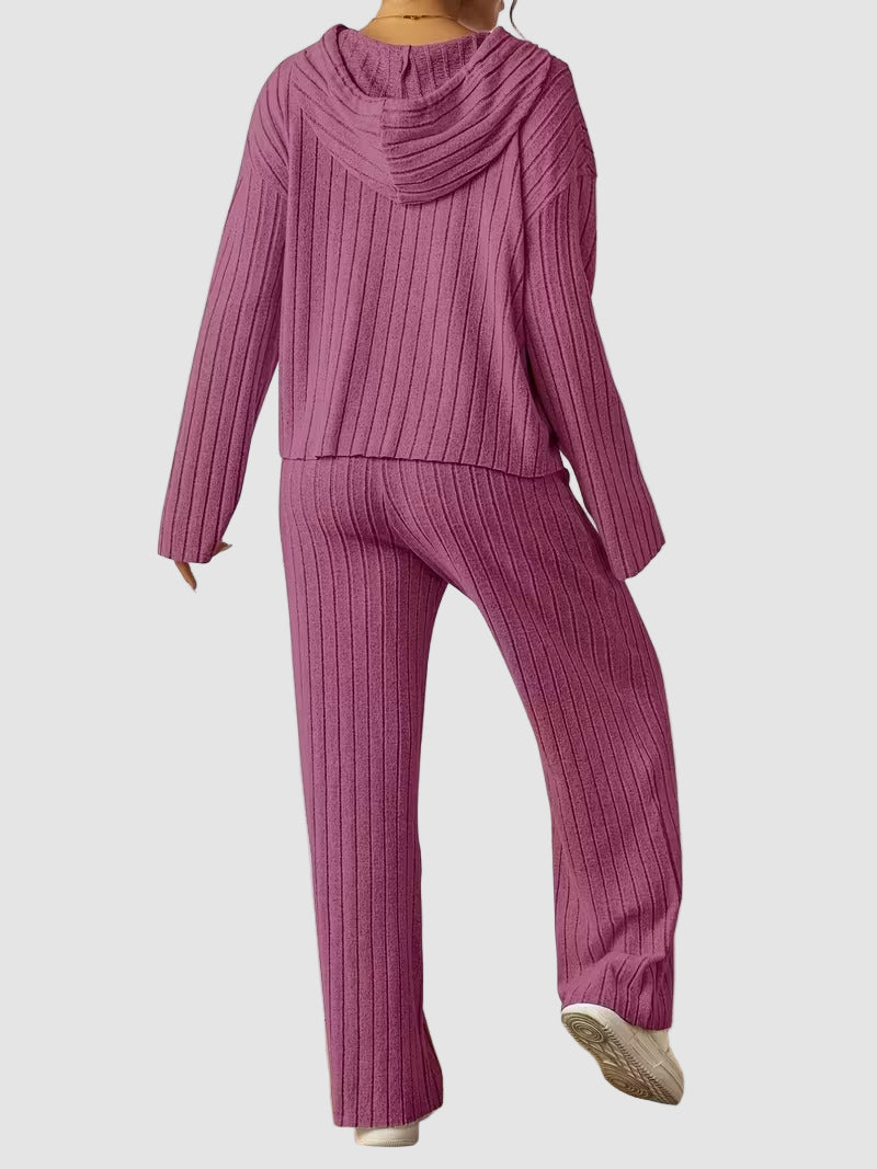 Tvådelad stickad Vereia-kostym