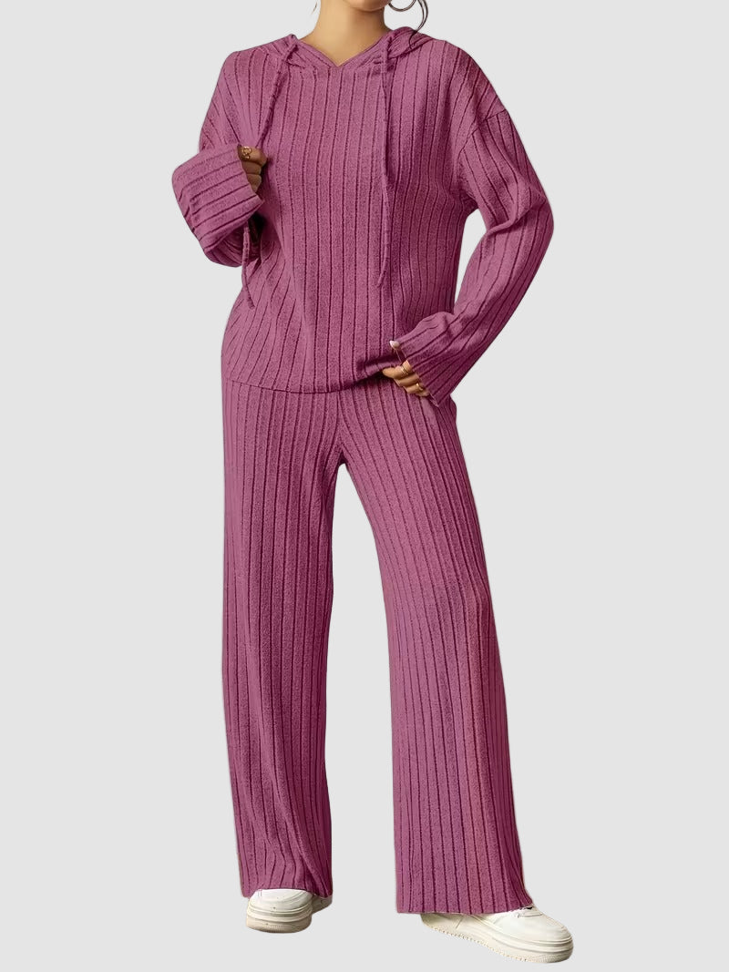 Tvådelad stickad Vereia-kostym