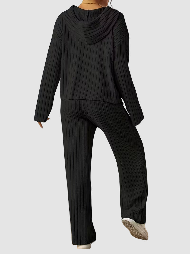 Tvådelad stickad Vereia-kostym