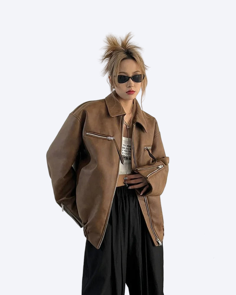 Brun eko-läderjacka med dragkedja och fickor